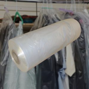 Polythene Garment Rolls 25" x L 80g   25 KG